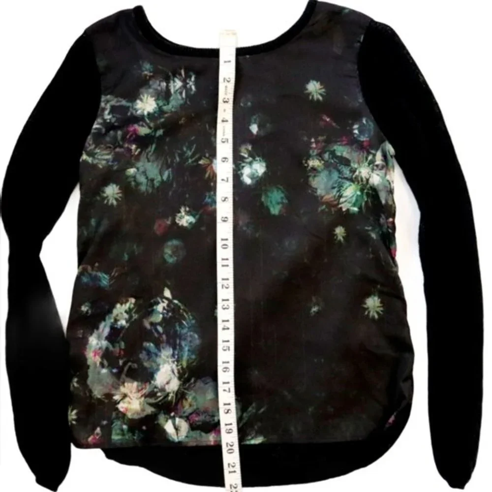 H & M Silky Floral Print Top Black Long Sleeve Mesh Back Keyhole Closure Size XS - Picture 6 of 11
